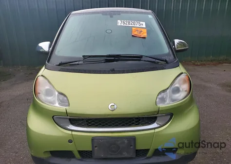 2011 Smart Fortwo Pure z USA, uszkodzony, nr VIN WMEEJ3BA6BK438444